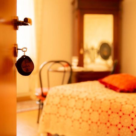 B&B Luna Blu Монтесильвано Экстерьер фото