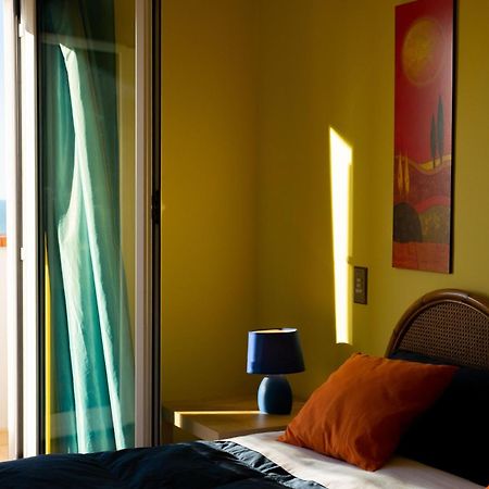 B&B Luna Blu Монтесильвано Экстерьер фото